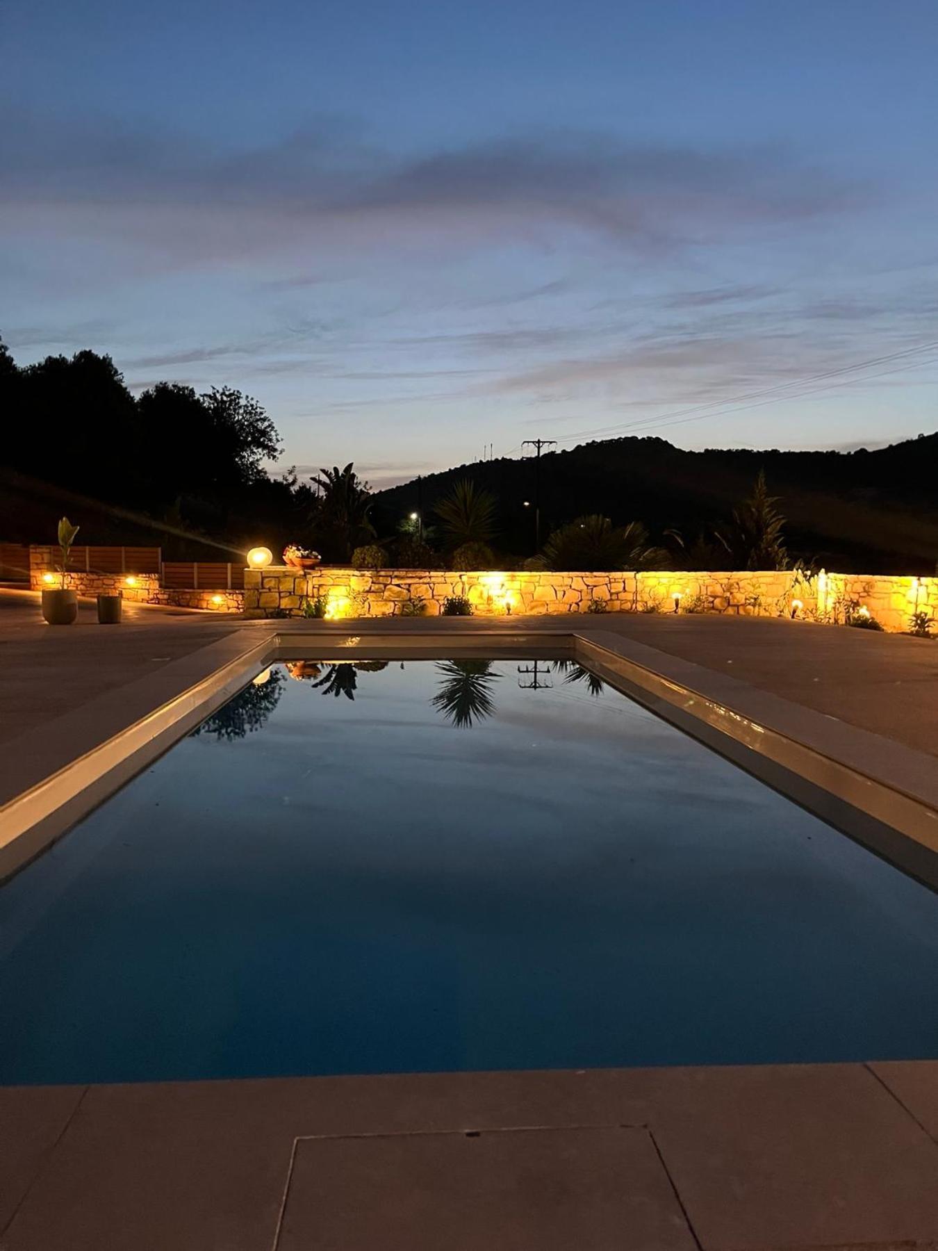 Villa Leondis Melidhónion Buitenkant foto